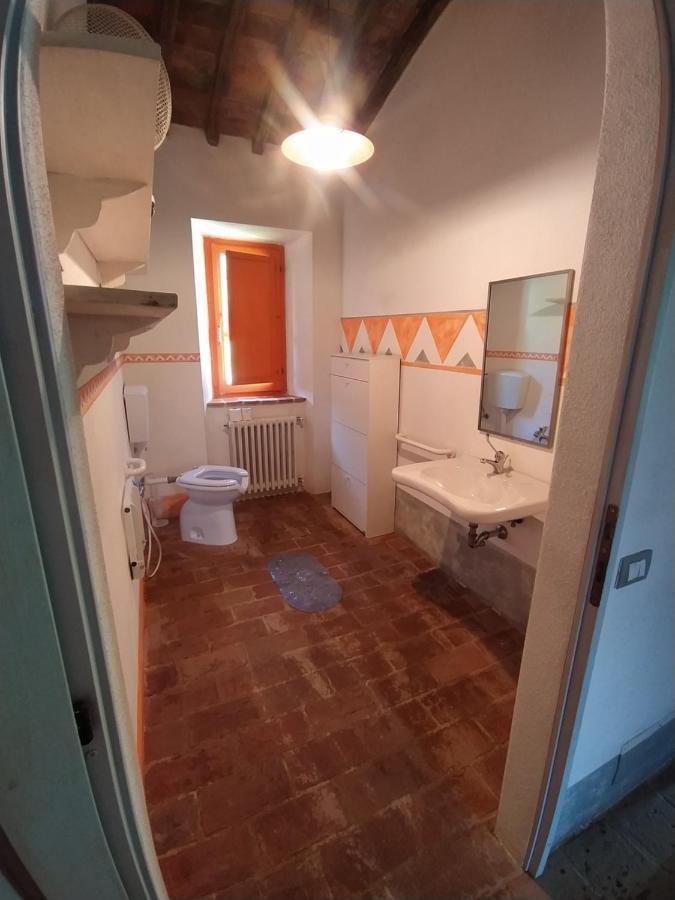 Agriturismo Paneolio Villa Collemandina Bagian luar foto